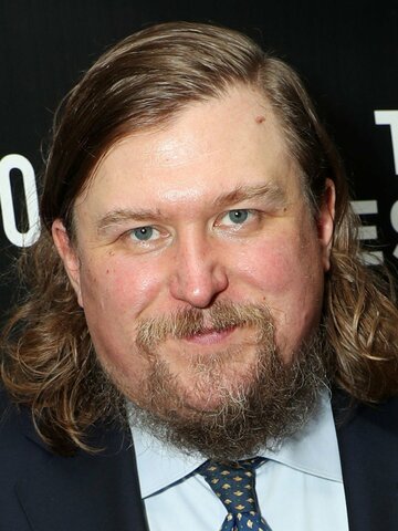 Michael Chernus Headshot