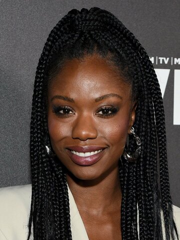 Xosha Roquemore Headshot