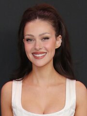 Nicola Peltz