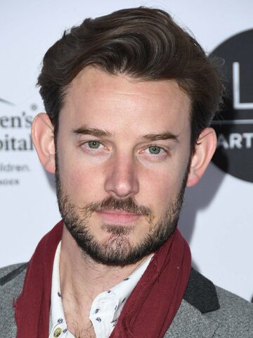 Evan Williams Headshot