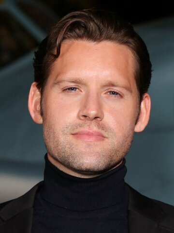 Luke Kleintank Headshot