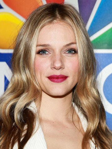 Tracy Spiridakos Headshot