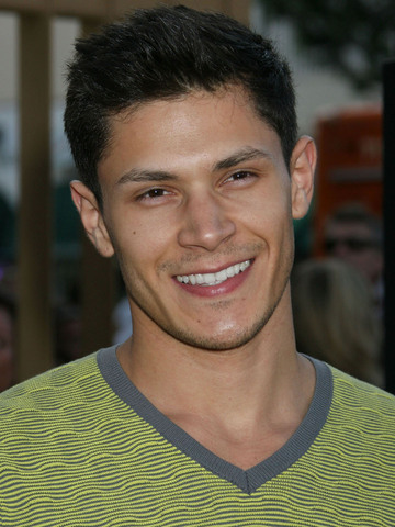 Alex Meraz Headshot