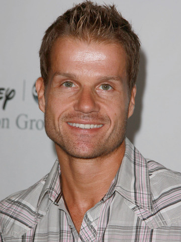 Louis Van Amstel Headshot
