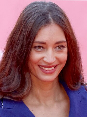 Margareth Madè Headshot