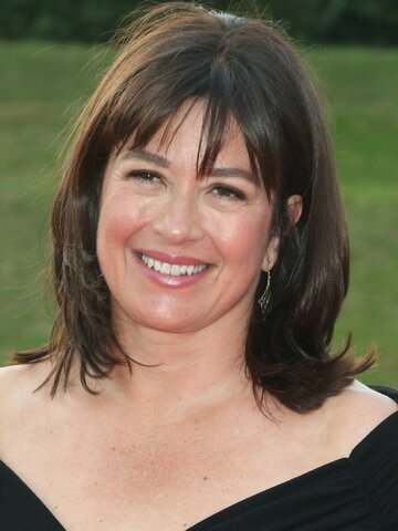Daisy Goodwin Headshot