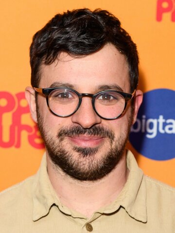Simon Bird Headshot