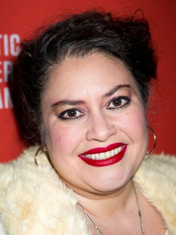 Vanessa Aspillaga Headshot