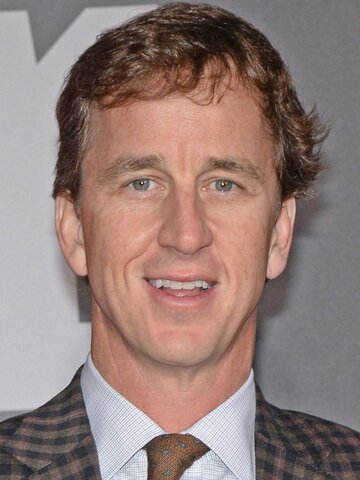 Cooper Manning Headshot