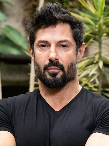 Rudy Reyes Headshot