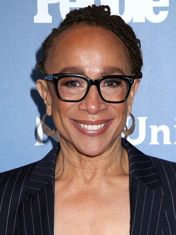 S. Epatha Merkerson Headshot