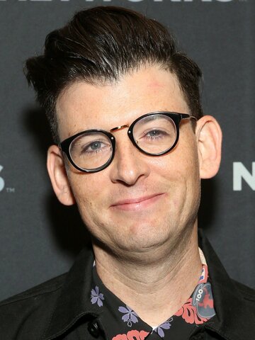 Moshe Kasher Headshot