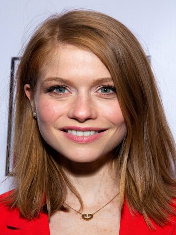 Genevieve Angelson Headshot