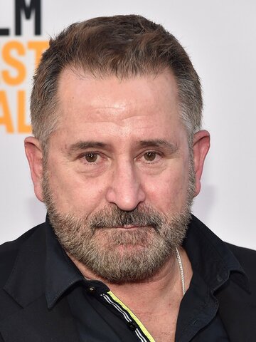 Anthony LaPaglia Headshot