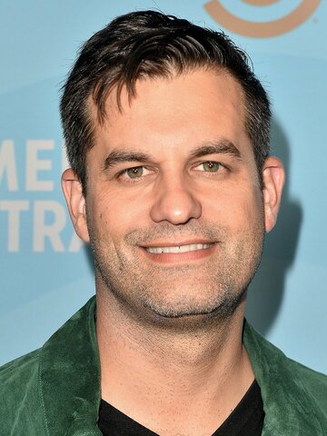 Michael Kosta Headshot