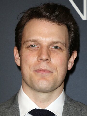 Jake Lacy Headshot