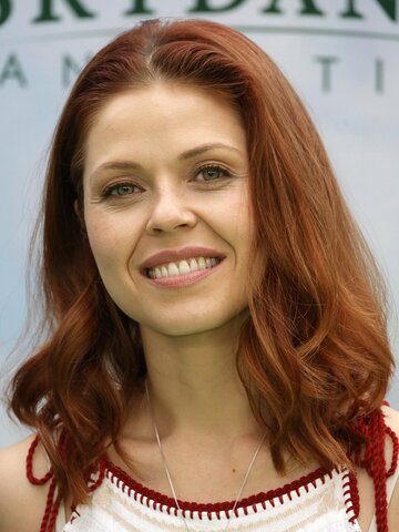 Anna Trebunskaya Headshot