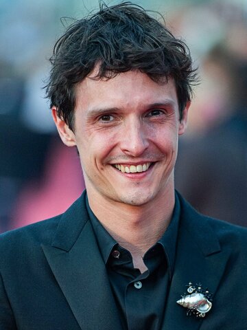 Julien Frison Headshot