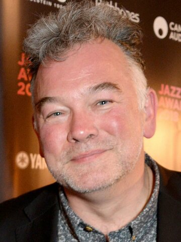 Stewart Lee Headshot