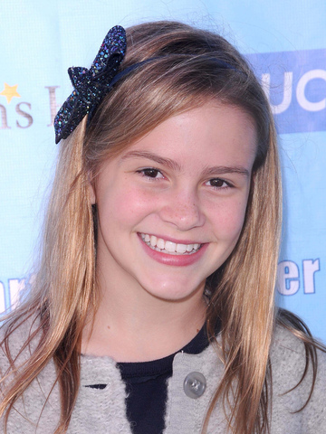 Taylar Hender Headshot