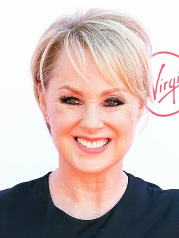 Sally Dynevor Headshot