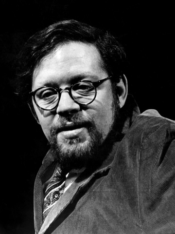 Severn Darden Headshot