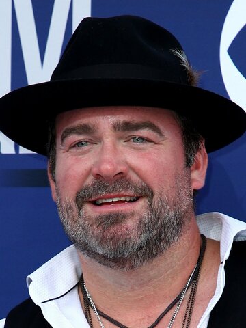 Lee Brice Headshot