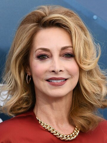 Sharon Lawrence Headshot