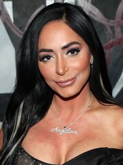Angelina Pivarnick