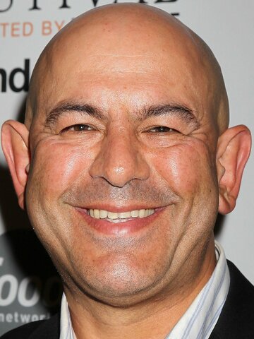 Simon Majumdar Headshot