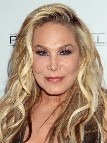 Adrienne Maloof Headshot