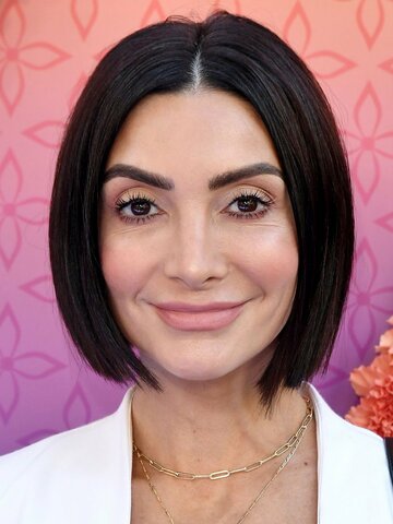 Courtney Lopez Headshot