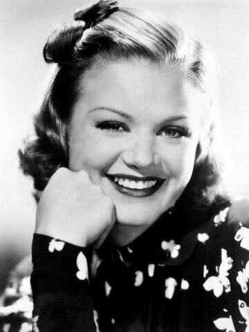 Simone Simon Headshot