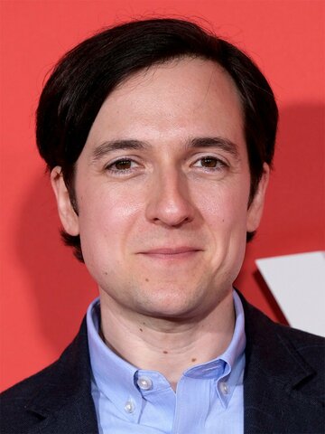 Josh Brener Headshot