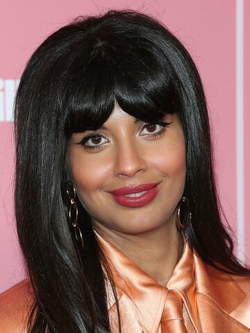 Jameela Jamil Headshot