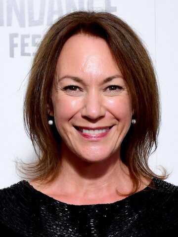 Tanya Franks Headshot