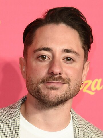 Ryan Sampson Headshot