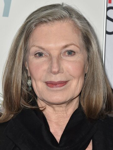 Susan Sullivan Headshot