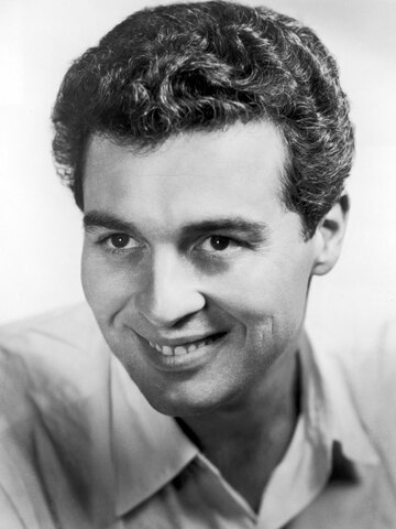 Sydney Chaplin Headshot