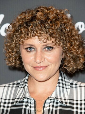 Annie Mebane Headshot