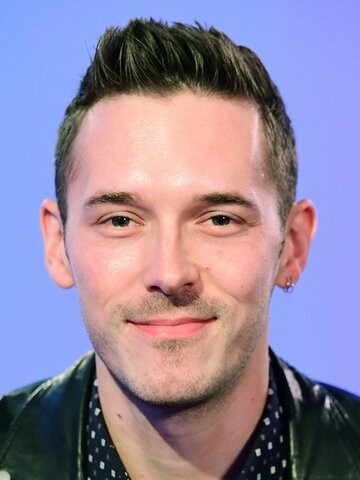 Sam Palladio Headshot