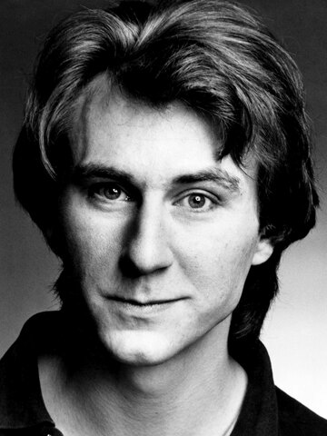 Timothy Carhart Headshot