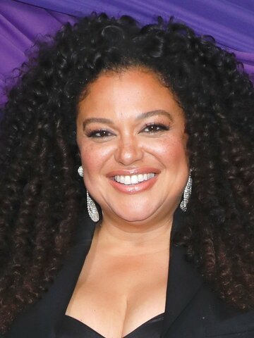 Michelle Buteau Headshot