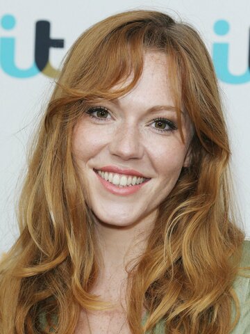 Charlotte Spencer Headshot