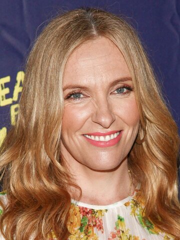 Toni Collette Headshot