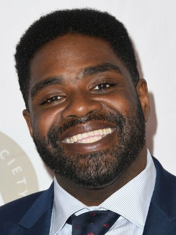 Ron Funches Headshot