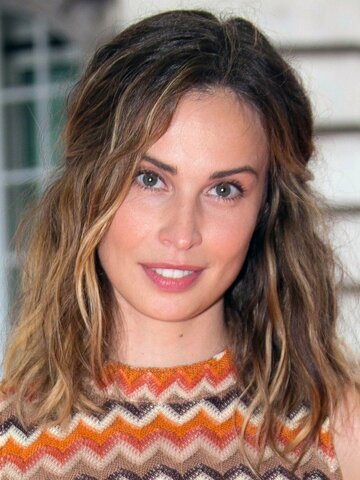 Heida Reed Headshot
