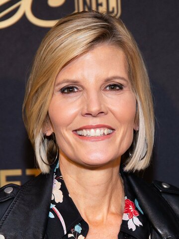 Kate Snow Headshot