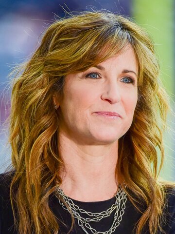 Suzy Kolber Headshot