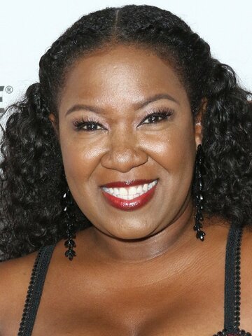 Stacie Greenwell Headshot